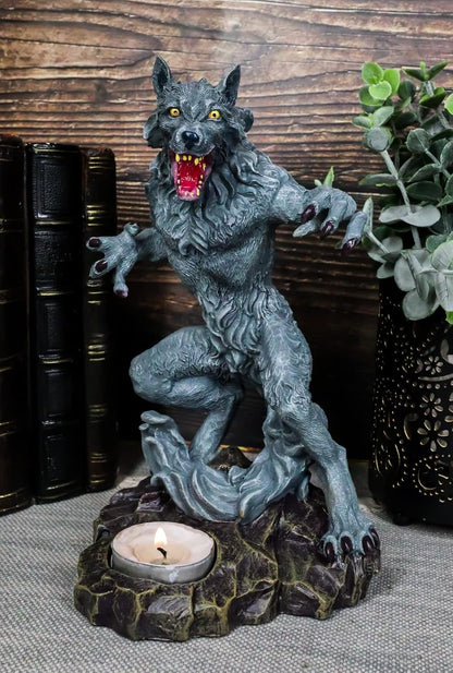 Gothic Werewolf Tea Light Candle Holder Statue Lycan Beast Wolf Man Figurine Werewolves Direwolf Fantasy Decor Sculpture for Halloween Underworld Macabre Mystic Decorative Candleholder