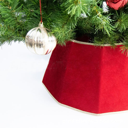 Uncahome Christmas Tree Collar, 26'' Red Xmas Tree Ring for Artificial Trees, Velvet Foldable Christmas Tree Skirt for Christmas Tree Decoration